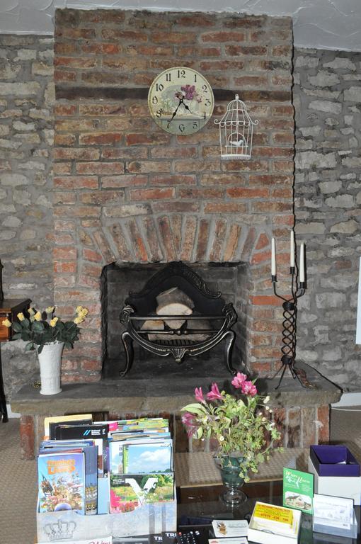 Station Farm Guest House Church Fenton Room photo